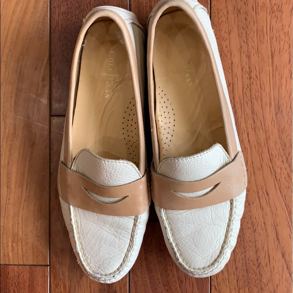 Cole Haan cream leather shoes